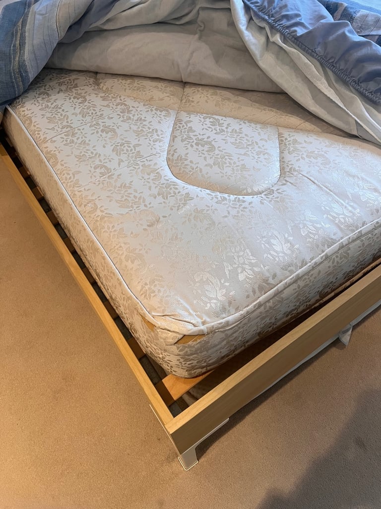 Double Bed