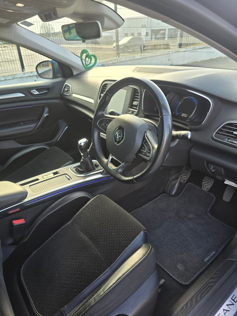 Renault, MEGANE, Hatchback, 2017, Manual, 1461 (cc), 5 doors