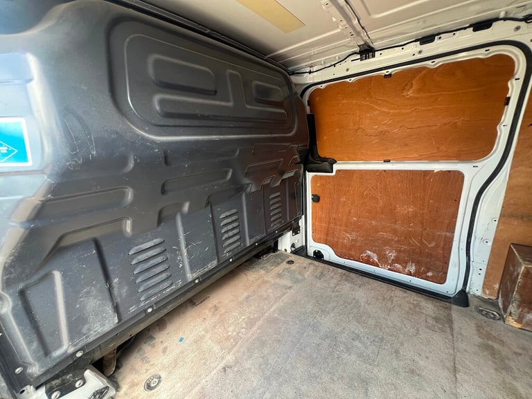 2021 Mercedes-Benz Vito 1.7 114 CDI Progressive Panel Van 5dr Diesel Manual FWD L2 Euro 6 (s/s) (...