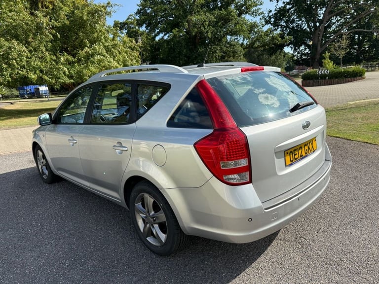 2012 Kia Ceed 1.6 CRDi 2 Sports Wagon 5dr Diesel Auto Euro 5 (113 bhp) Estate Diesel Automatic
