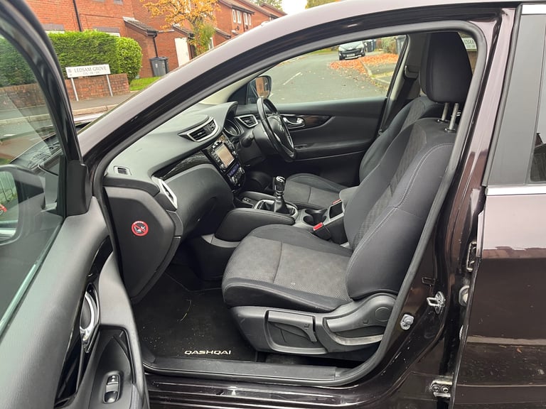 2015 Nissan Qashqai Acenta Plus 1.5 Diesel £20 Rd Tax 