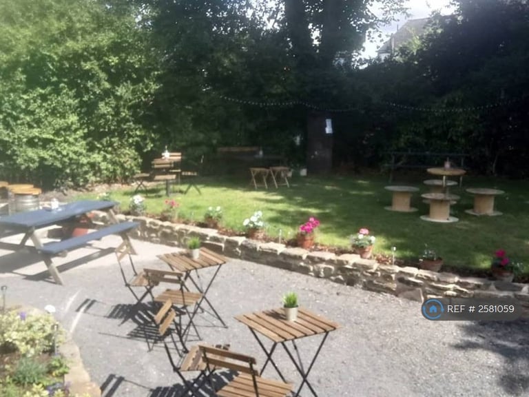 1 bedroom in Wostenholm Road, Sheffield, S7 (#2581059)