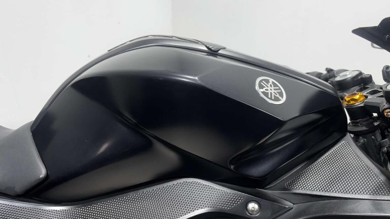 Yamaha R125 125 ABS Super Sports Petrol CVT Euro 4 (15 ps)