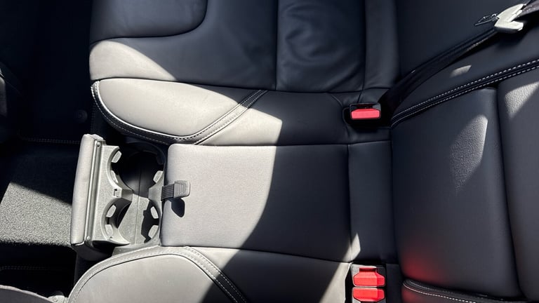 2019 Volvo V40 1.5 T3 R-Design Edition Hatchback 5dr Petrol Auto Euro 6 (s/s) (152 ps) Hatchback ...