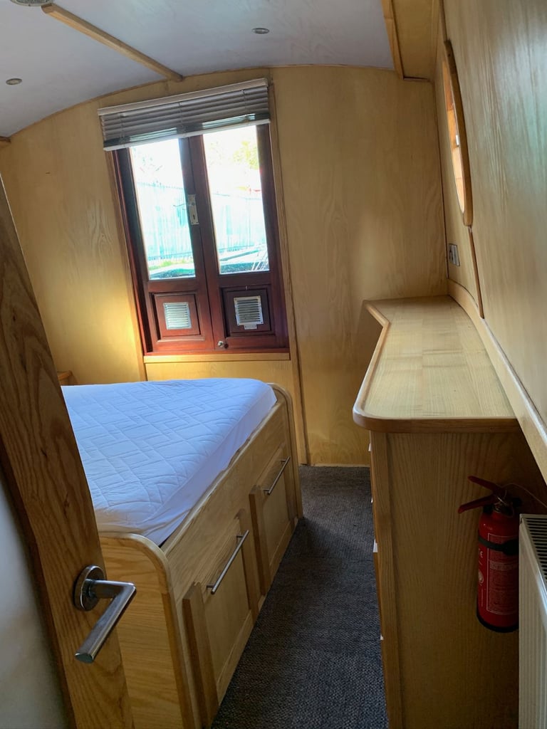 Canal Boat 55ft x 10ft Widebeam by Collingwood Boat Builders (2012) 4-6 berths