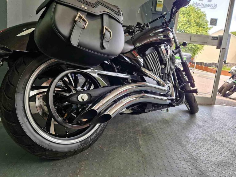 2010 Victory 8 Ball