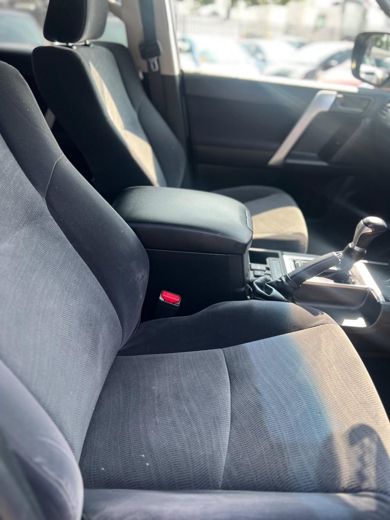 2022 Toyota Land Cruiser 2.8D Active Auto 4WD Euro 6 (s/s) 5dr (7 Seat) ESTATE Diesel Automatic