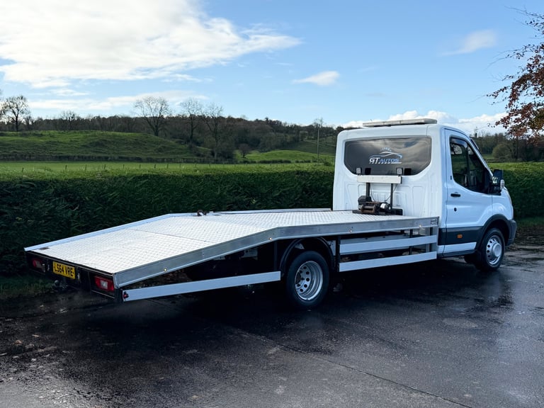 2014 ford transit recovery truck