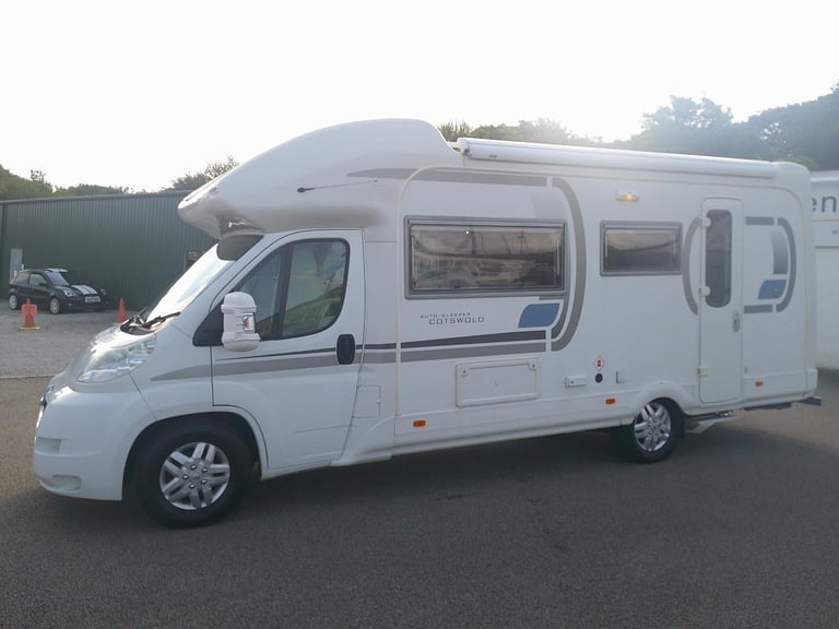Auto-Sleepers Cotswold EB DIESEL MANUAL 2010/60
