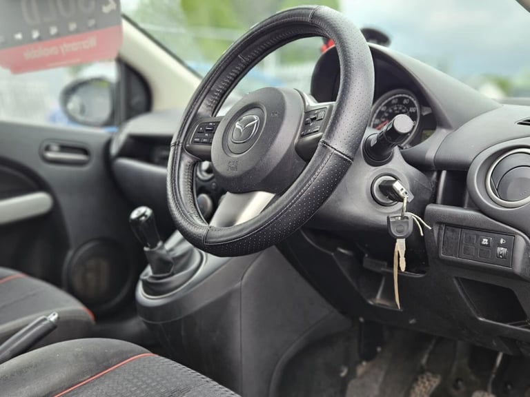 Ideal first car. Cheap to run and insure MAZDA 2 1.5 Sport 2010