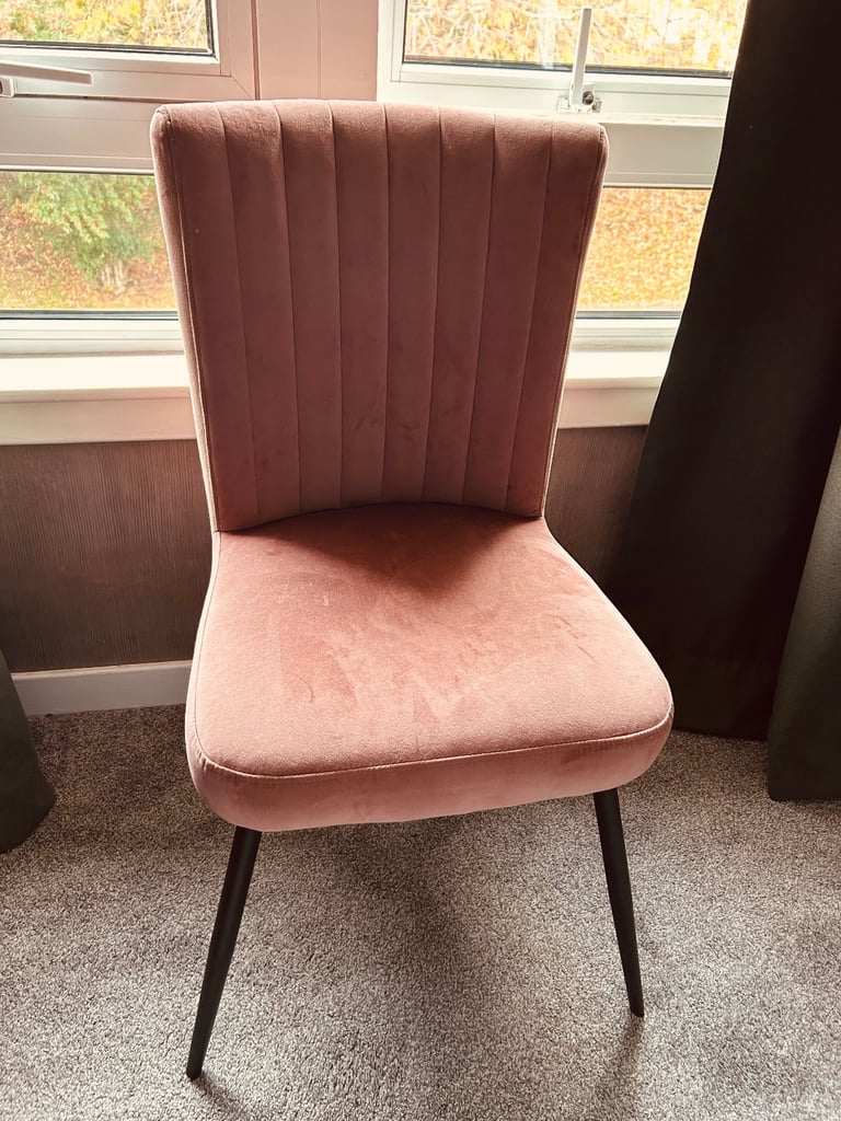 image for Blush pink chair