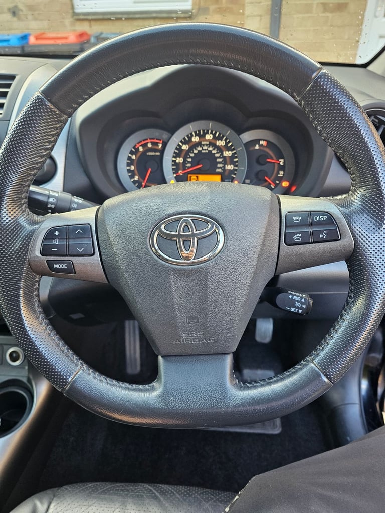 Toyota, RAV 4, Estate, 2010, Manual, 2231 (cc), 5 doors