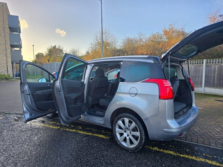 2015 Peugeot 5008 1.6 BlueHDi Allure ETG Euro 6 (s/s) 5dr MPV Diesel Automatic