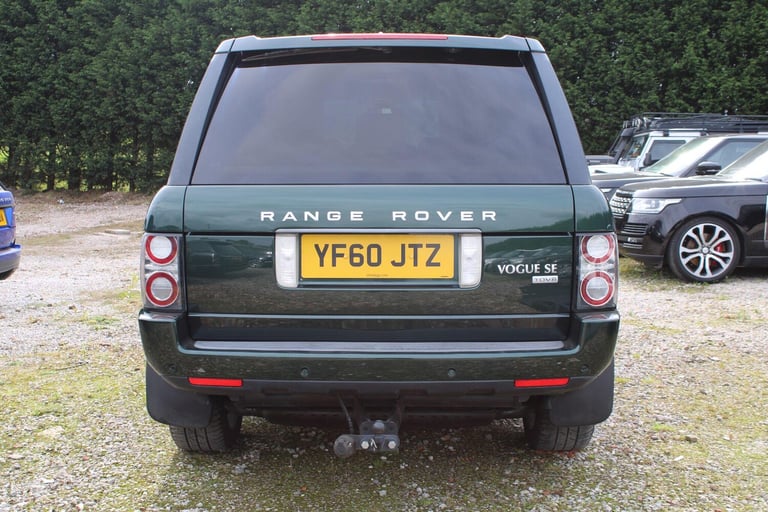 2010 Land Rover Range Rover 4.4 TD V8 Vogue SE Auto 4WD Euro 5 5dr ESTATE Diesel Automatic