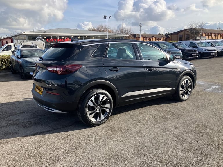 2020 Vauxhall Grandland X 1.2 Turbo Sport Nav 5dr Hatchback PETROL Manual