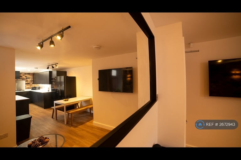 6 bedroom house in Albert Edward Road, Liverpool, L7 (6 bed) (#2672943)