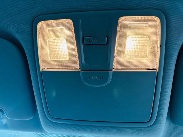 2013 Kia Ceed 1.6 CRDi 2 Auto Euro 5 5dr HATCHBACK Diesel Automatic