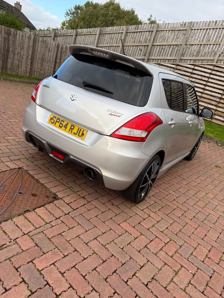 Suzuki, SWIFT, Hatchback, 2014, Manual, 1586 (cc), 5 doors