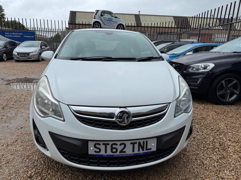 2013 Vauxhall Corsa 1.4 16V SE Euro 5 3dr HATCHBACK Petrol Manual