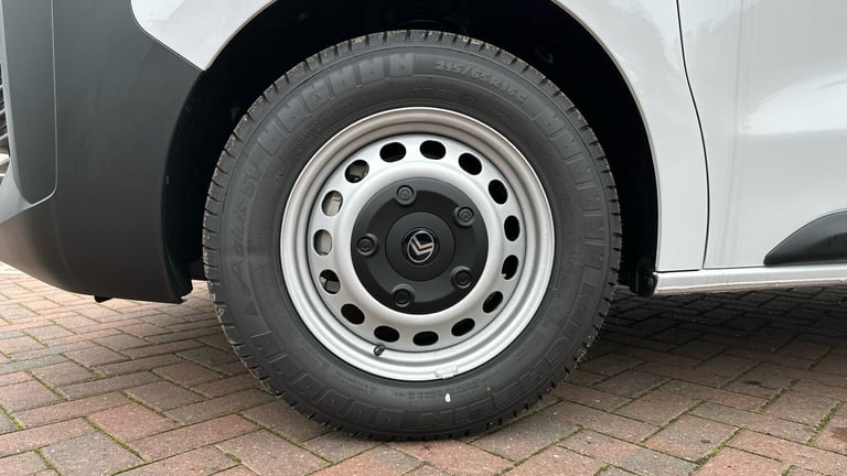 2024 Citroen Dispatch 1.5 BlueHDi Enterprise M Panel Van 6dr Diesel Manual MWB Euro 6 (s/s) (120 ...