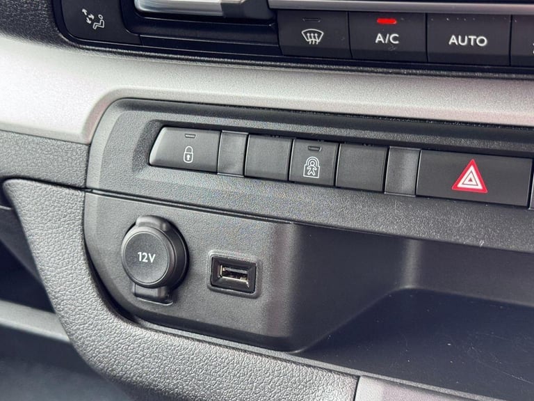2022 Toyota PROACE CITY Verso 1.5D Shuttle Medium MPV 5dr Diesel Manual MWB Euro 6 (s/s) (9 Seat)...