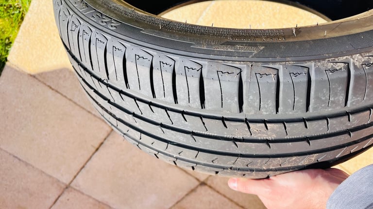 image for FIREMAX 225/40ZR18 FM601 TYRE