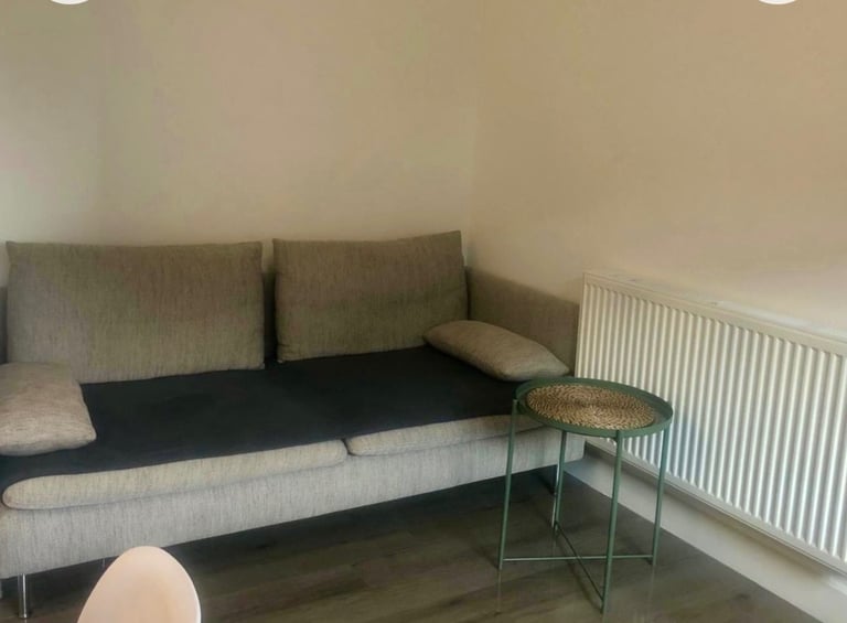 Flat To Share With Another Muslim Lady – Catford bridge station , Levisham London – £649/mon