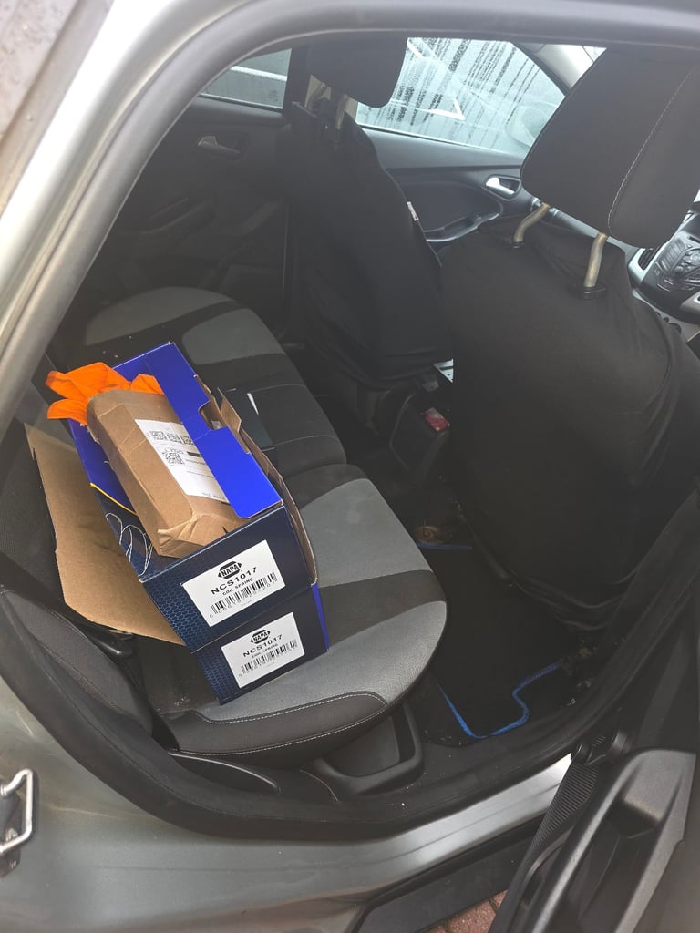 Ford, FOCUS, Hatchback, 2012, Manual, 1560 (cc), 5 doors