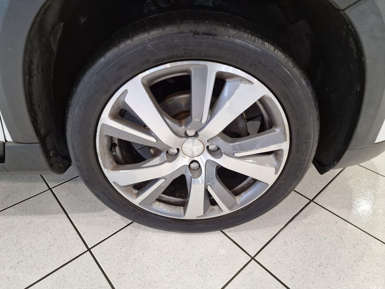 2018 Peugeot 2008 1.6 BlueHDi Allure Euro 6 (s/s) 5dr HATCHBACK Diesel Manual