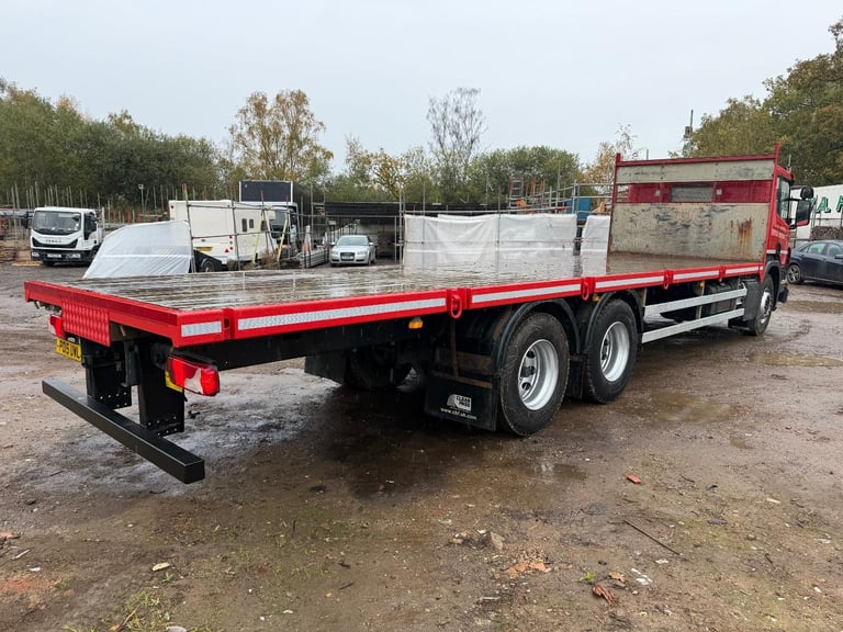 Scania P-SRS C-CLASS P320 2015 6x4 flat bed double drive 10 tyre 30ft flat bed