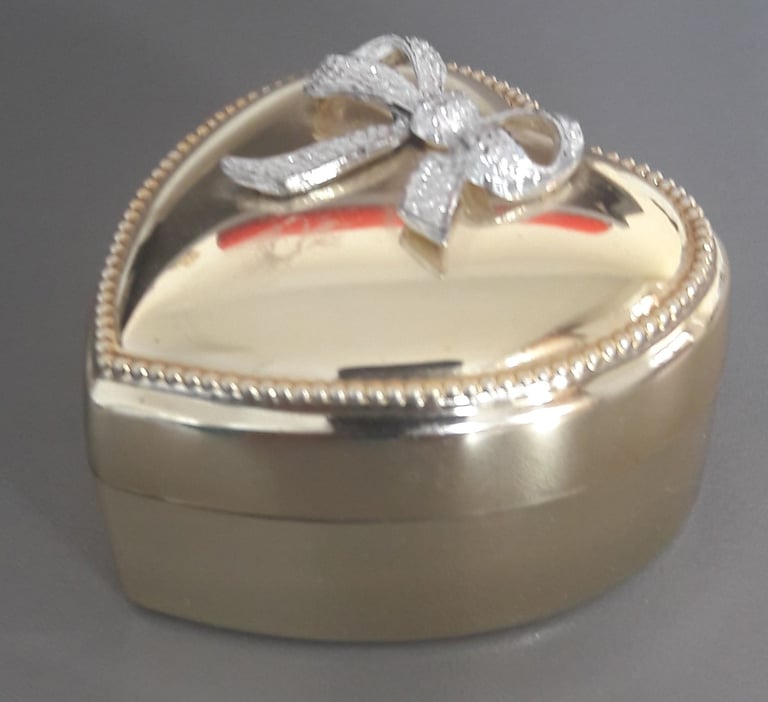 image for Jewellery box plastic golden heart shaped and silver ribbon ring – post or collect