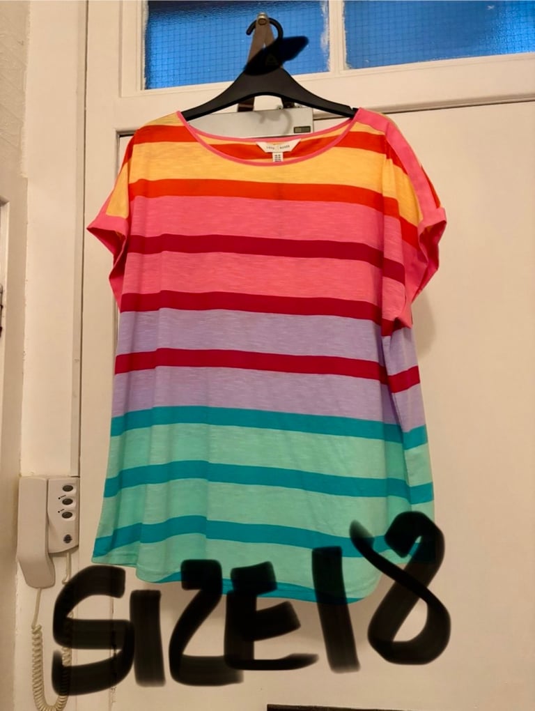 Ladies Clothing Size 18