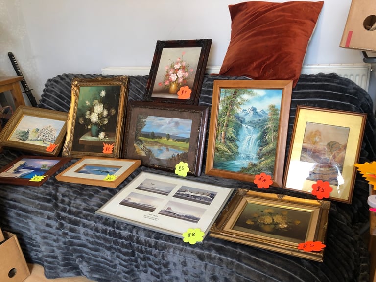 image for Assorted pictures 