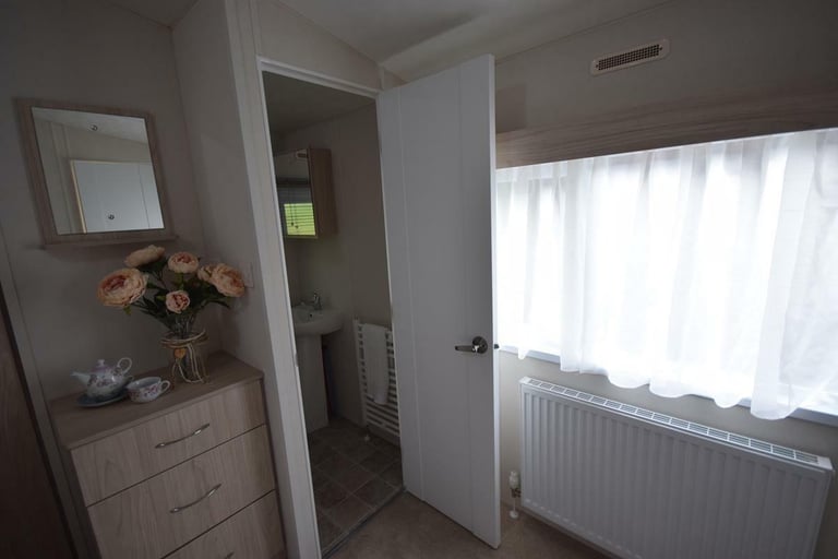 NEW Sunrise Lodge | Granny Annex | 38x12 with 2 beds | OFF SITE Mobile Cabin