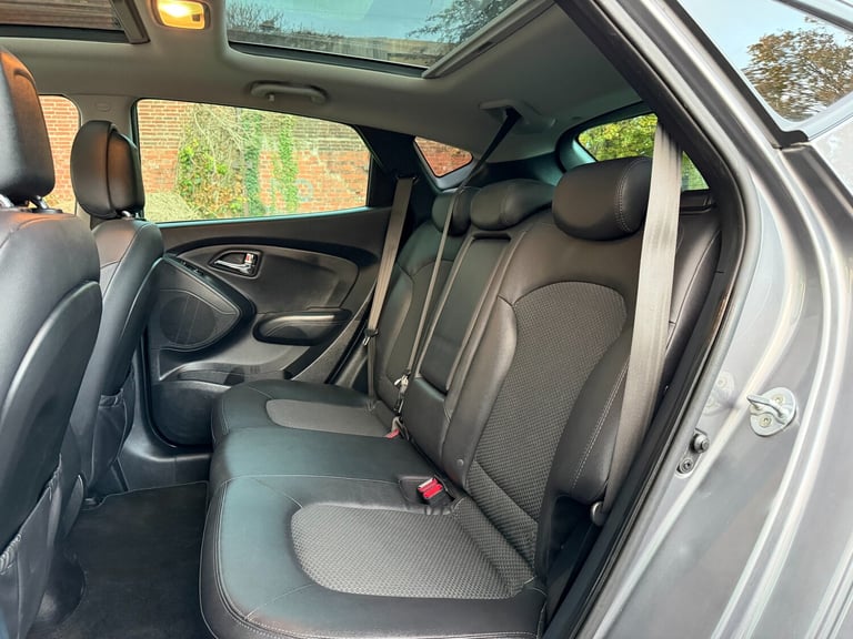 2013 Hyundai ix35 1.7 CRDi Premium SUV 5dr Diesel Manual Euro 5 (s/s) (115 ps)