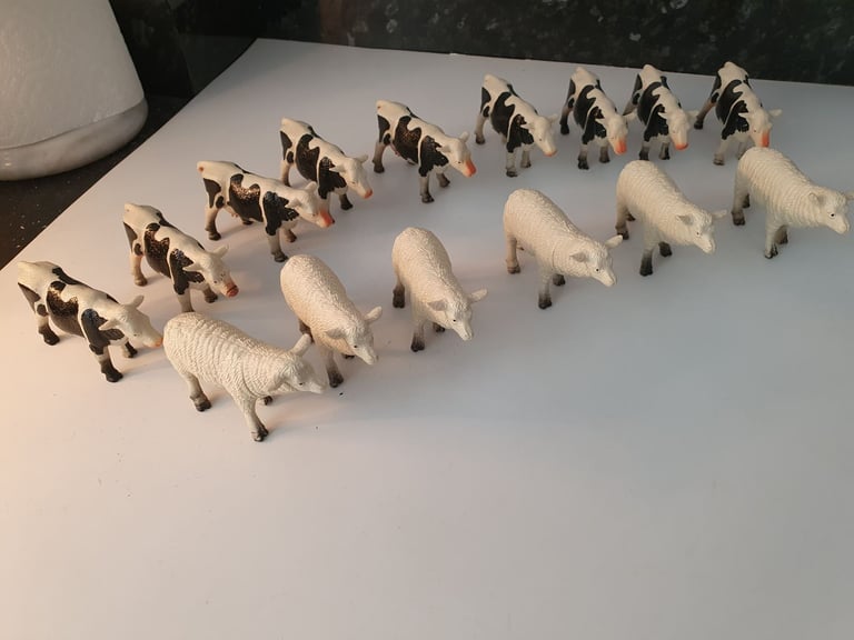 Toy Farm animals bundle 6 x sheep 9 x cows