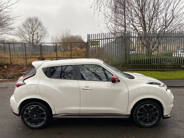 2015 Nissan Juke Nismo RS / Rear Camera / Carbon Fibre Body Kit / DAB Radio