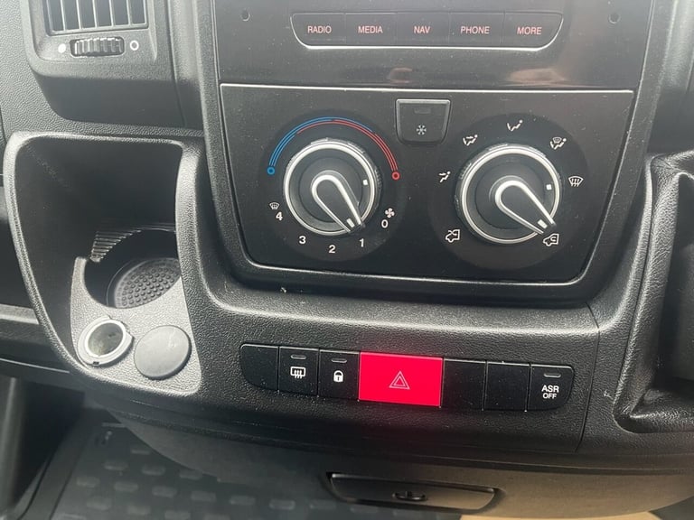 2021 71 PEUGEOT BOXER 2.2 BLUEHDI 435 PROFESSIONAL PANEL VAN 5DR DIESEL MANUAL L