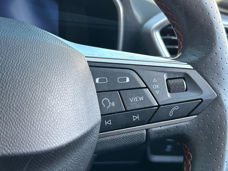 2021 SEAT Leon 1.0 TSI EVO FR 5dr HATCHBACK PETROL Manual