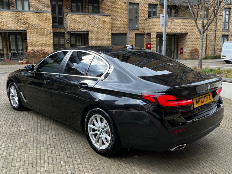2021 BMW 5 Series 2.0 520d MHT SE Saloon 