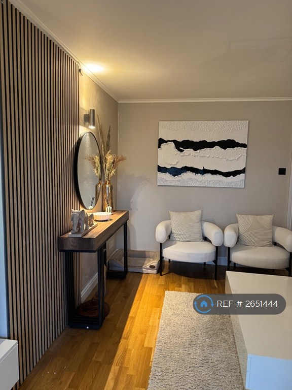 1 bedroom in Long Gages, Basildon, SS14 (#2651444)