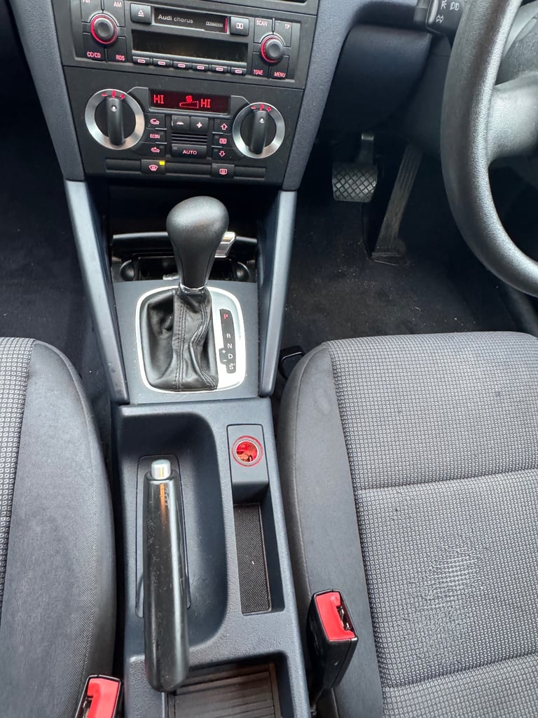 Audi, A3, Hatchback, 2006, Semi-Auto, 1595 (cc), 3 doors