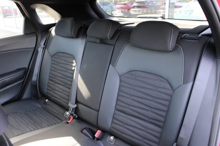 2025 Kia Ceed 1.5 T Gdi Gt Line Hatchback 5dr Petrol Dct Euro 6 (s/s) (138 Bhp) HATCHBACK Petrol ...