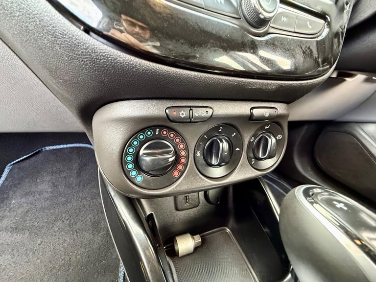 2016 Vauxhall Corsa 1.4i SE Auto Euro 6 5dr HATCHBACK Petrol Automatic