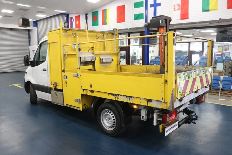 2019 - 19 - MERCEDES SPRINTER 314 2.2CDI 143PS SINGLE CAB DROPSIDE C/W CRANE