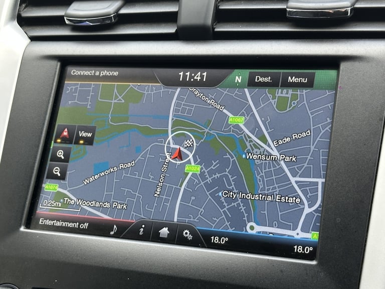 2015 Ford Mondeo 2.0 TDCi EcoNetic Zetec Diesel Manual 5 Door Hatchback Black