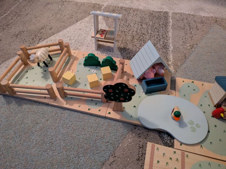Wooden farmyard set