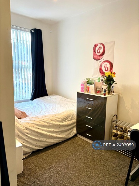 5 bedroom house in Patterdale Road, Liverpool, L15 (5 bed) (#2493059)