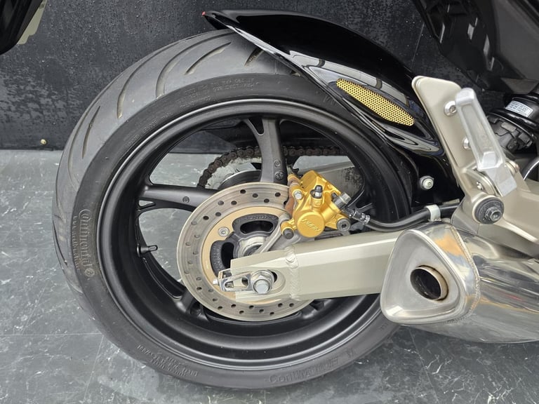 HONDA CB600 F-8 HORNET LOW MILEAGE HPI CLEAR