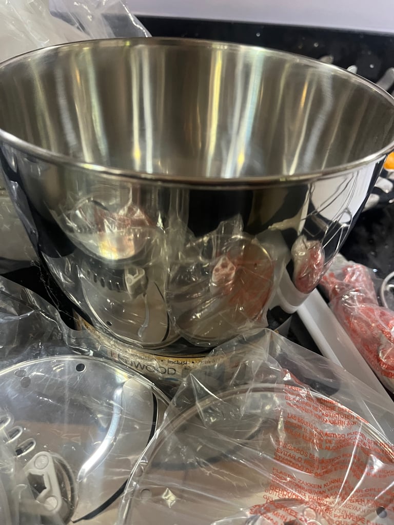Kenwood food processor, mixer, juicer UNUSED